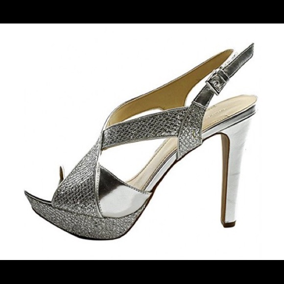 BCBG Shoes 👠 with Box 📦 - Picture 4 of 7